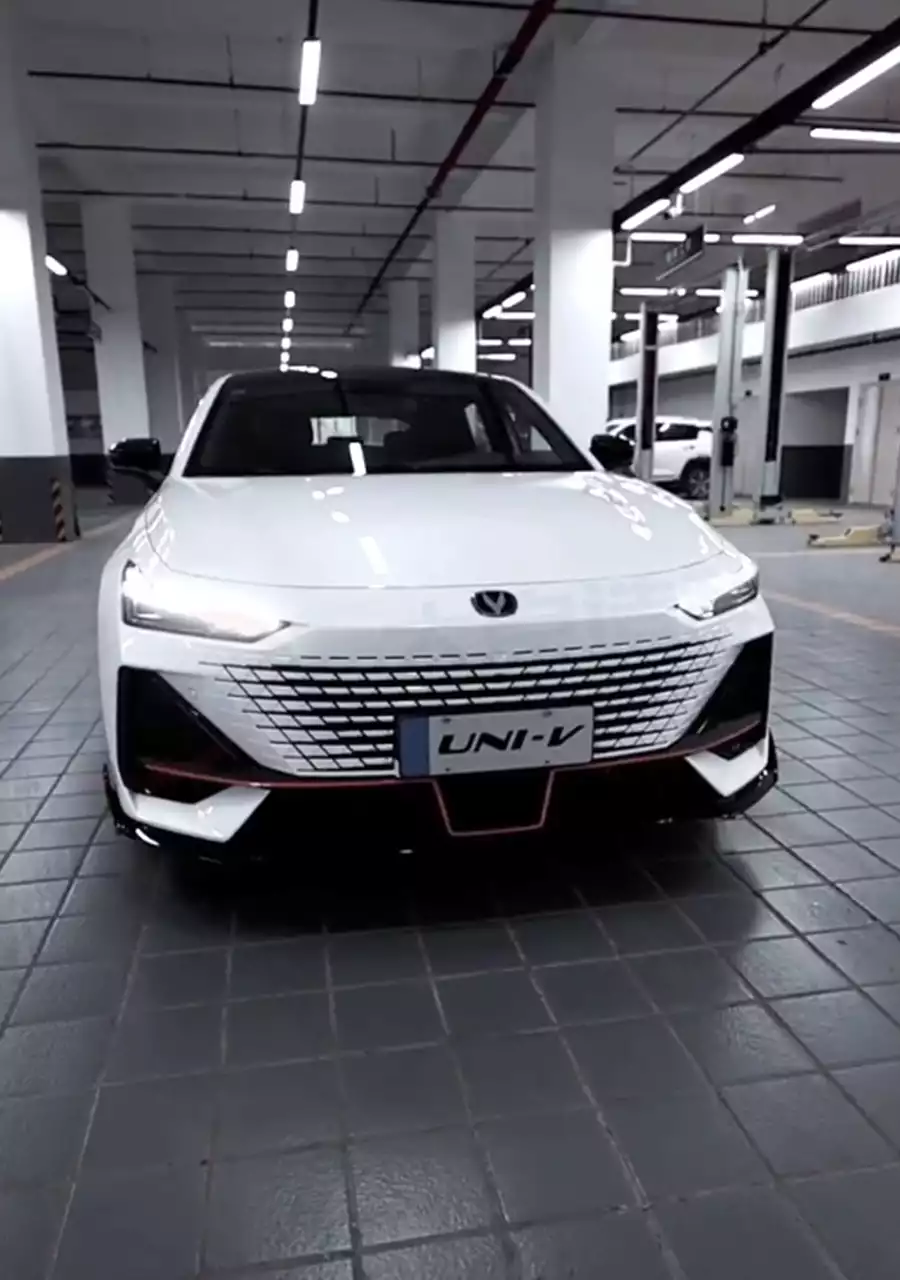 Changan UNI-V: The Sporty Sedan with Cutting-Edge Design and Advanced Features