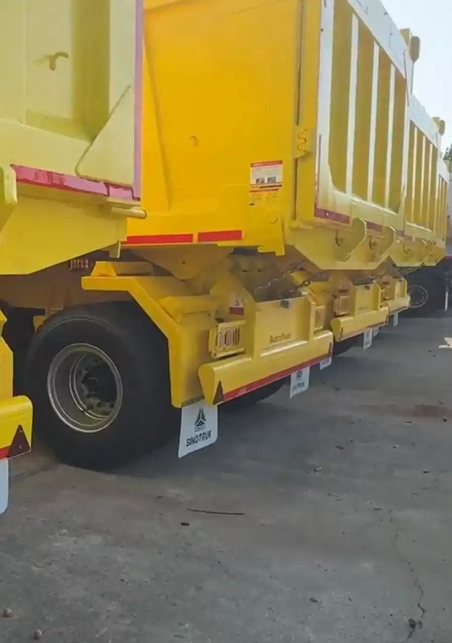 Yellow Sinotruk Dump Truck: Reliable and Durable for Heavy Loads